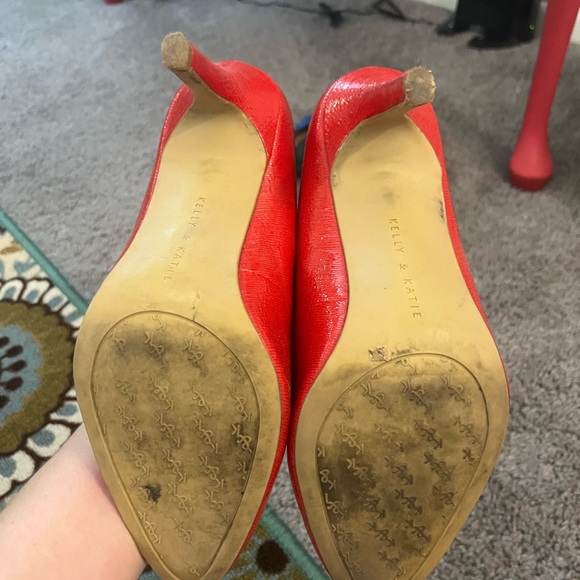 Kelly & Katie red heels - Picture 3 of 5